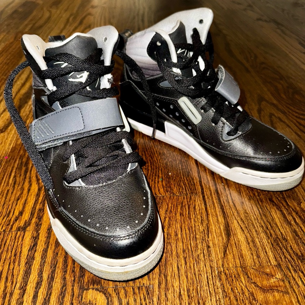 Nike Air Jordan Flight 97